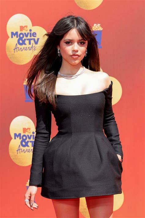 jenna ortega tit|Jenna Ortega Body Measurements Height Weight。